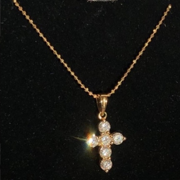 PETITE DIAMOND CROSS NECKLACE - Picture 16 of 16